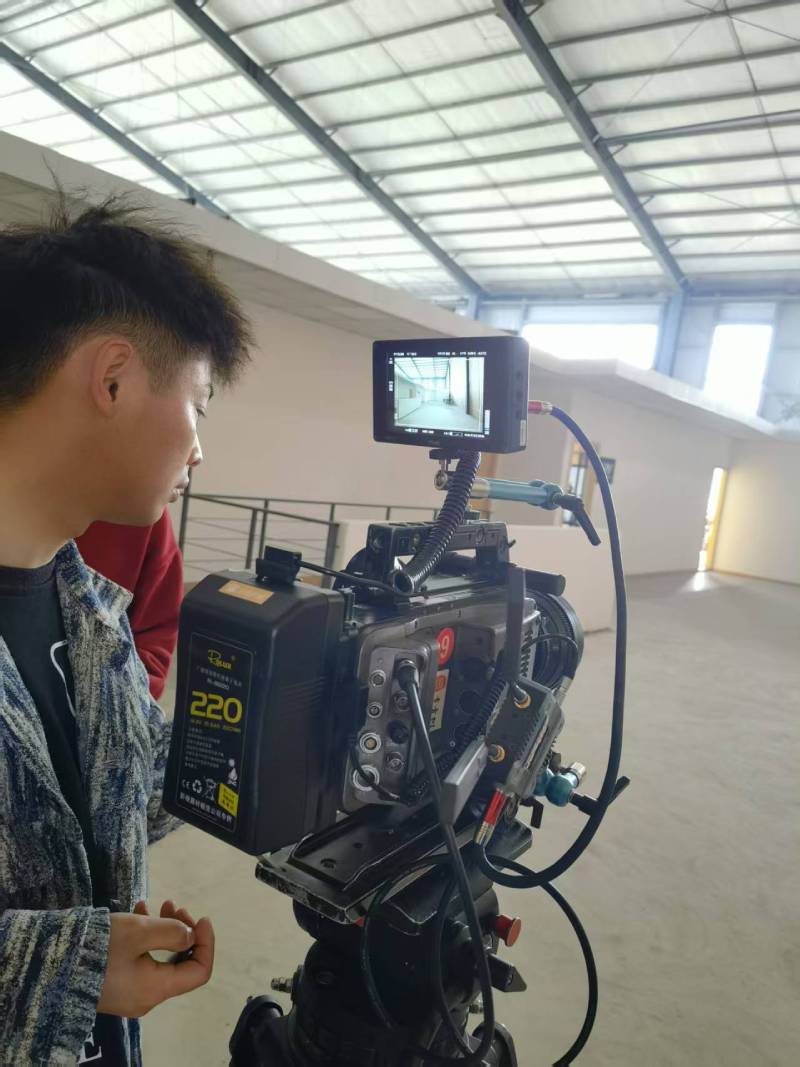 创新驱动，智领未来——铁山港区TVC与广告片拍摄制作的创新实践