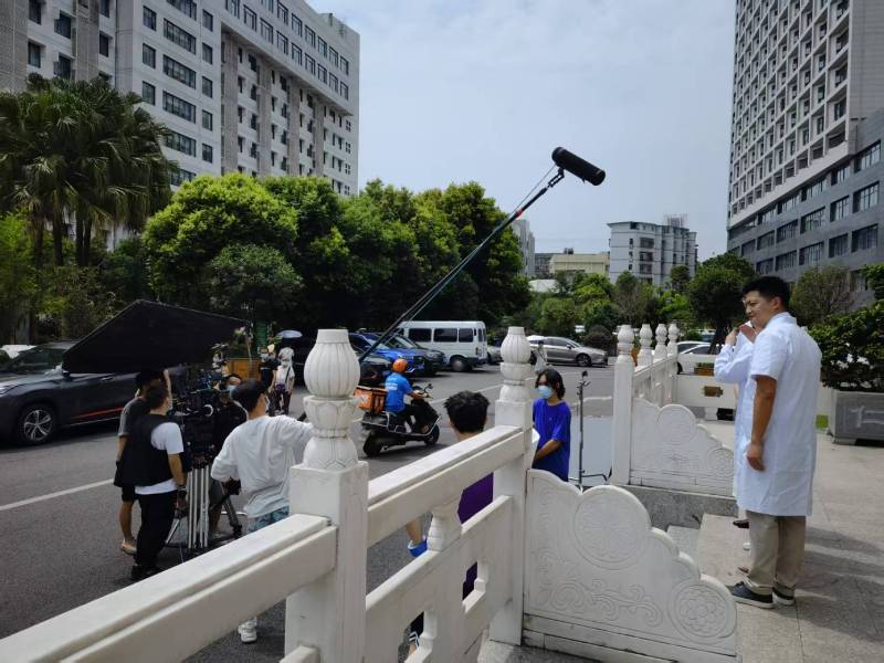 铁山港区广告片拍摄公司低成本实现高规格制作的诀窍